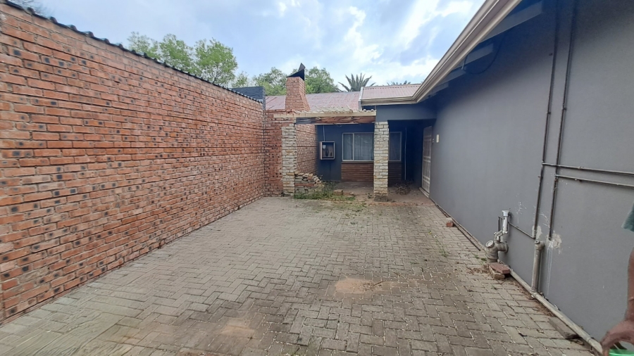 7 Bedroom Property for Sale in Universitas Free State